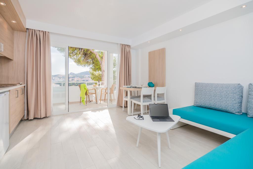 Sun Beach Apartments 32/51