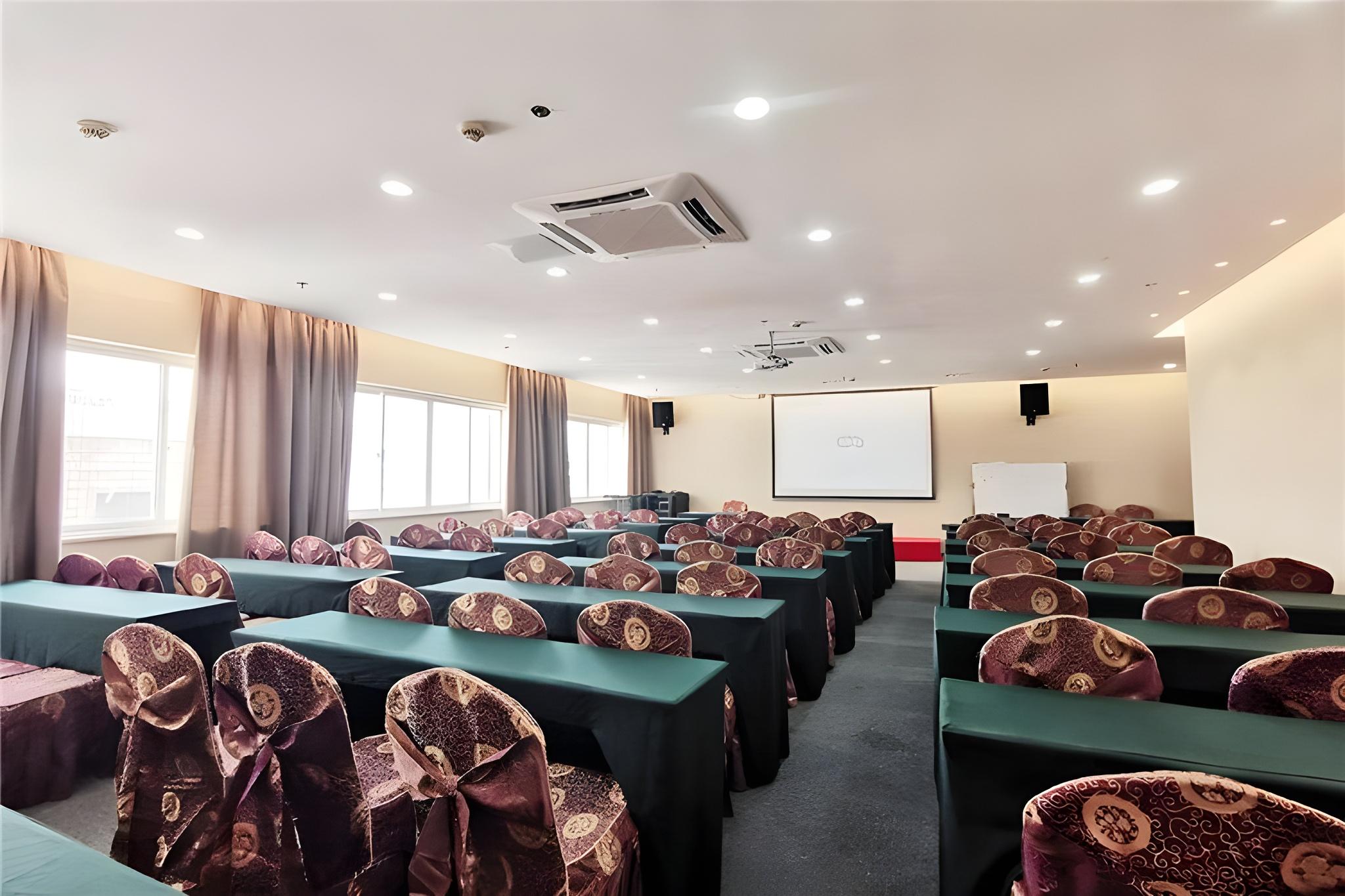 Motel 268 (Xiamen Railway Station) 57/59