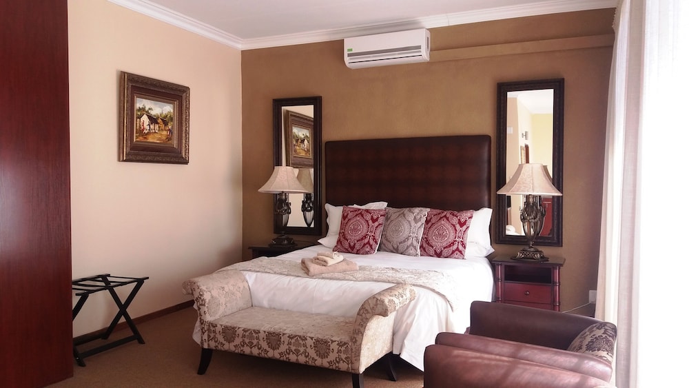 Sunset Manor Guest House 23/50
