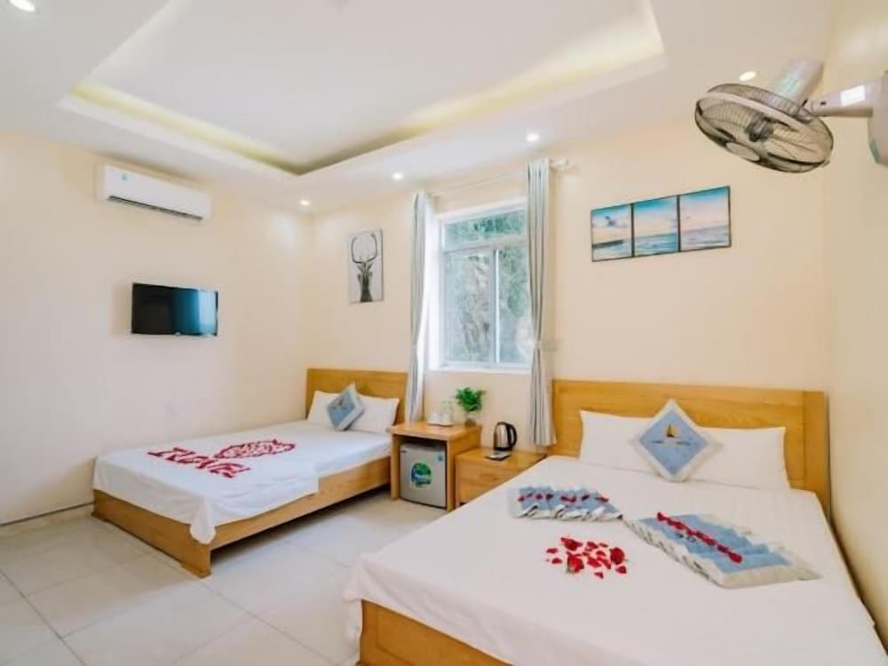 Lang Chai Hotel 3/35