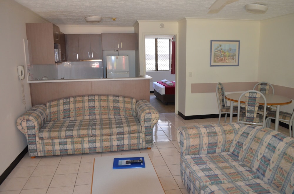 Enderley Gardens Resort 31/55