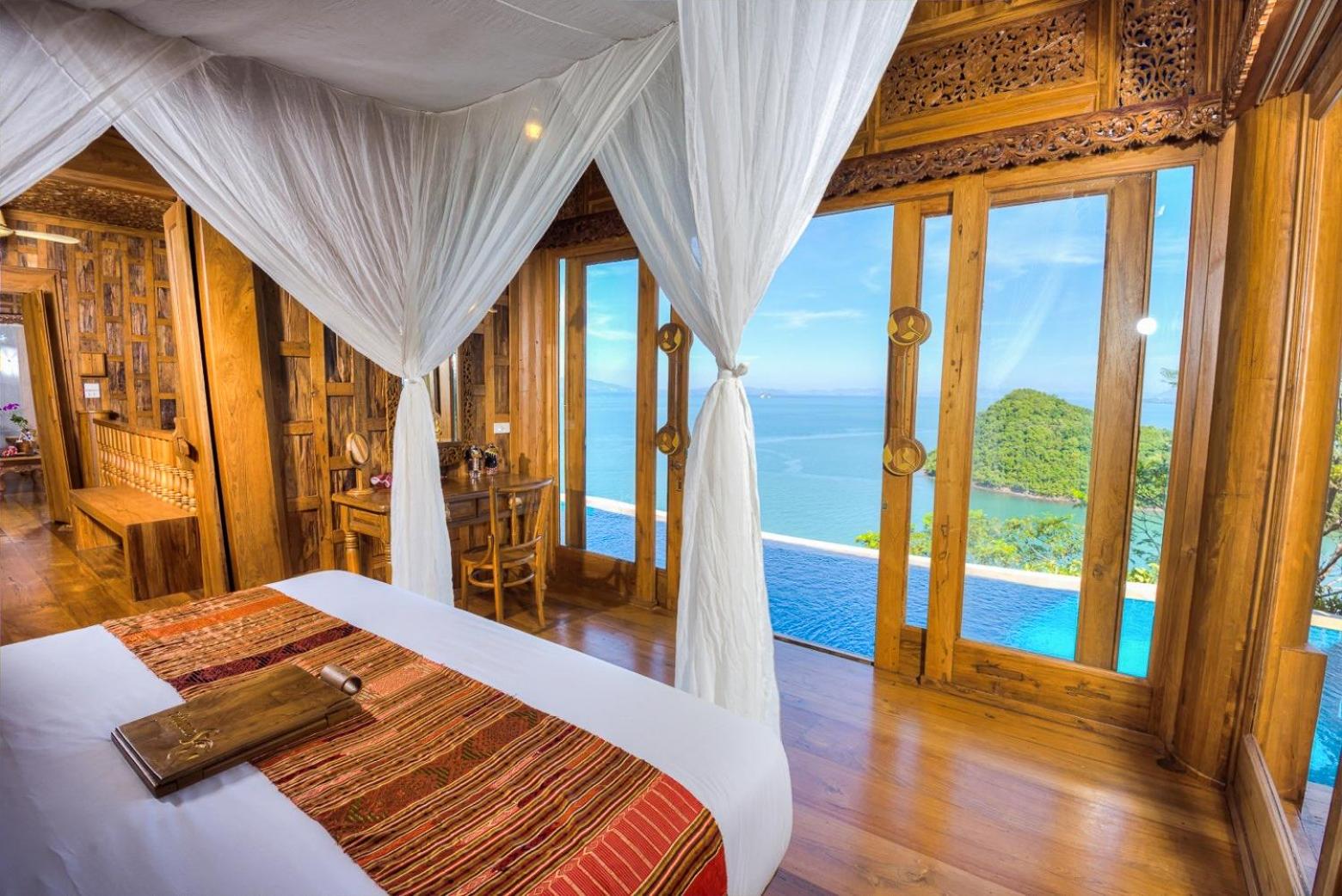 2 Bedrooms, Pool, Ocean, Family, Villa, Sofa