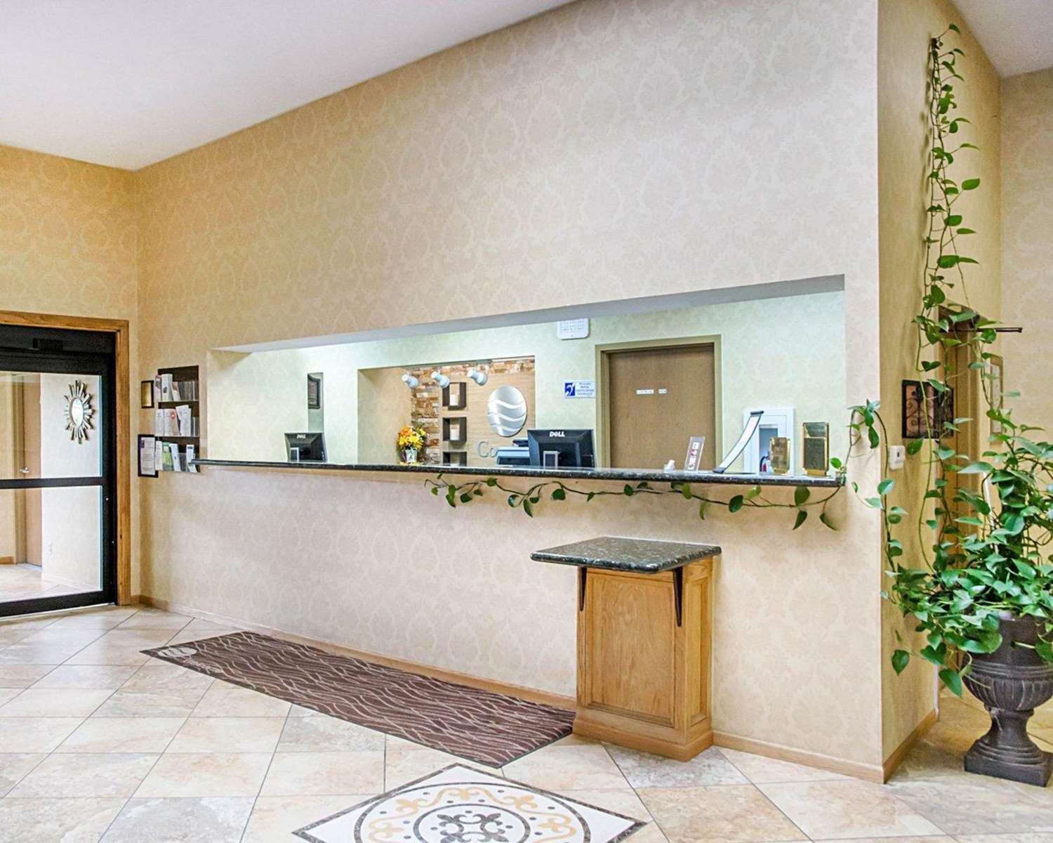 Comfort Inn Piketon near Fairgrounds 9/47