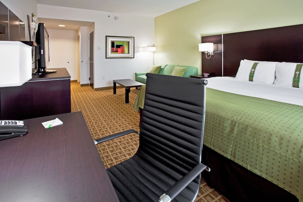 DoubleTree by Hilton Sarasota Bradenton Airport 9/49