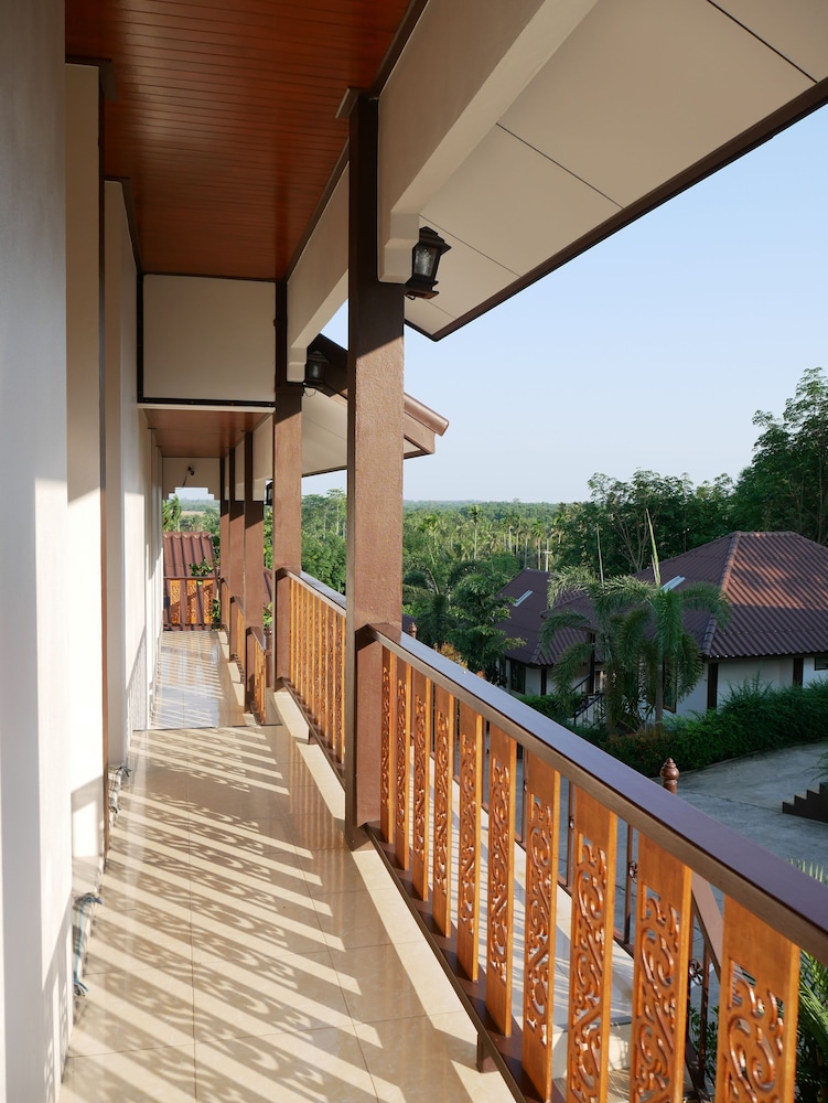 Pattana Resort 14/29