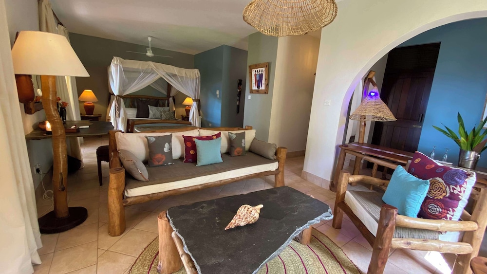 Neptune Palm Beach Boutique Resort & Spa 29/50
