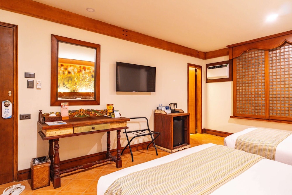 3 Bedrooms, Casita, Family, 5 Beds