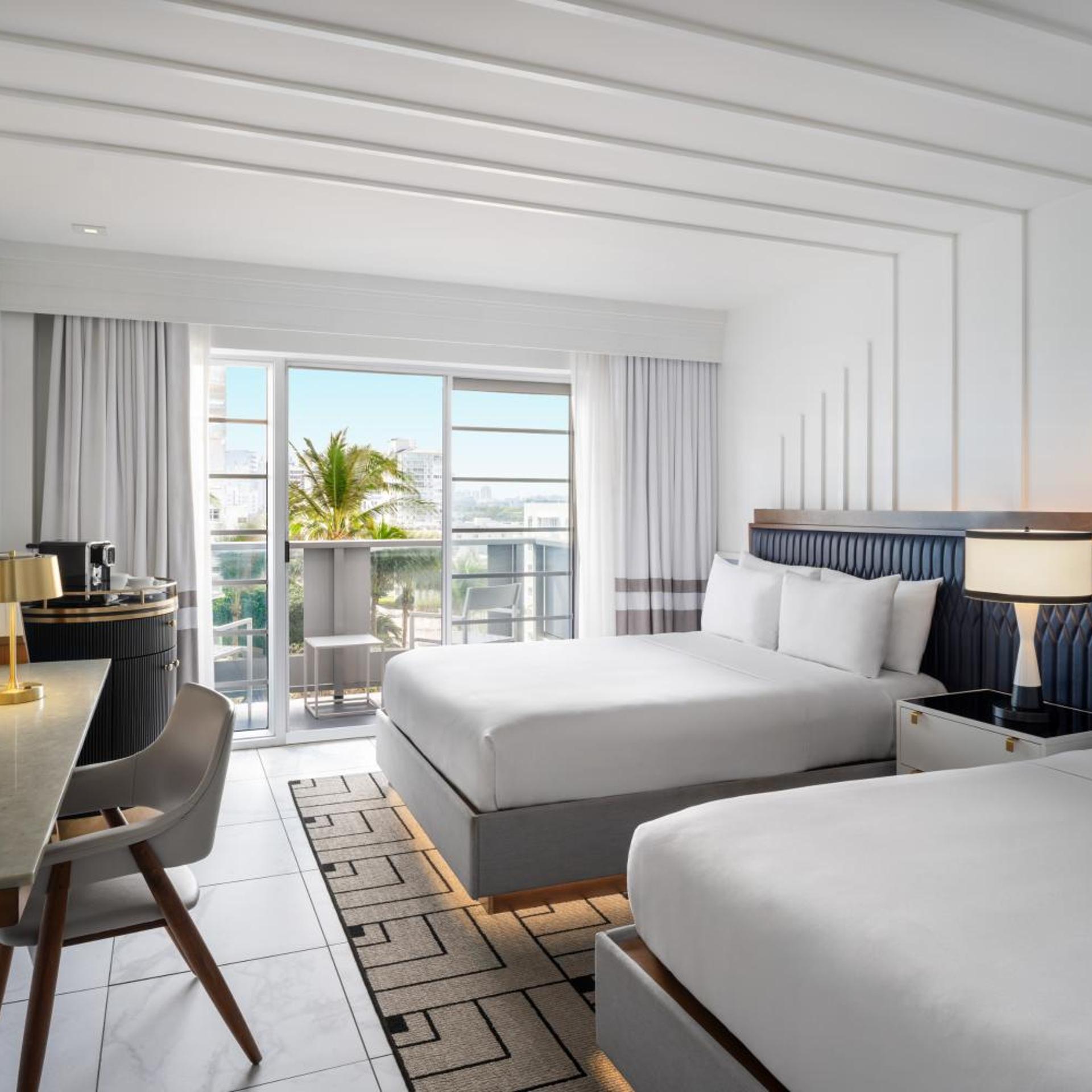 Room, King Bed, 2 Queen Beds, Accessible