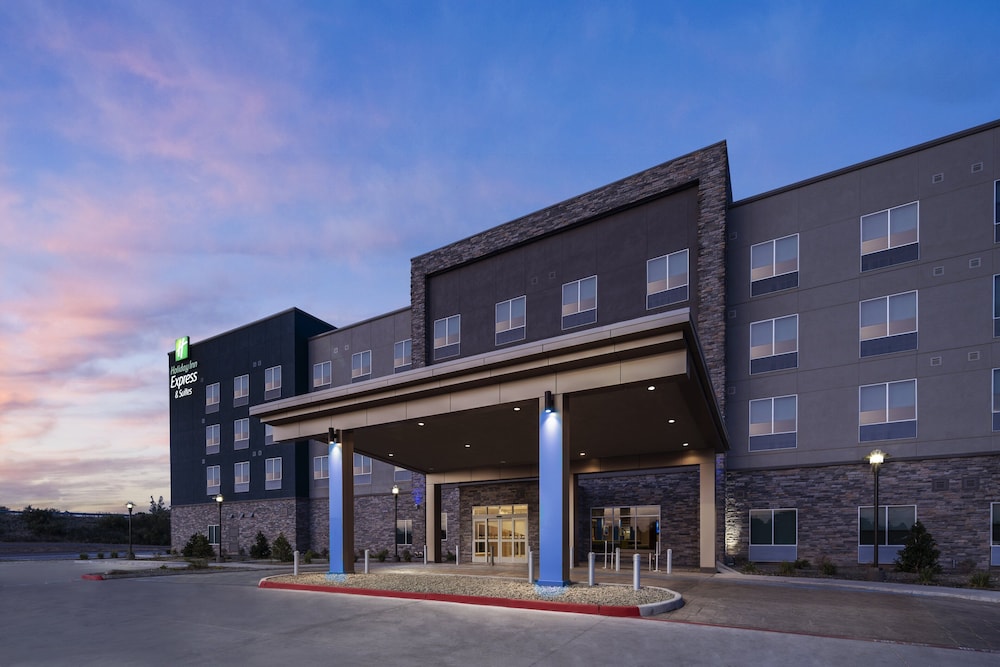 Holiday Inn Express And Suites Odessa I-20 1/37