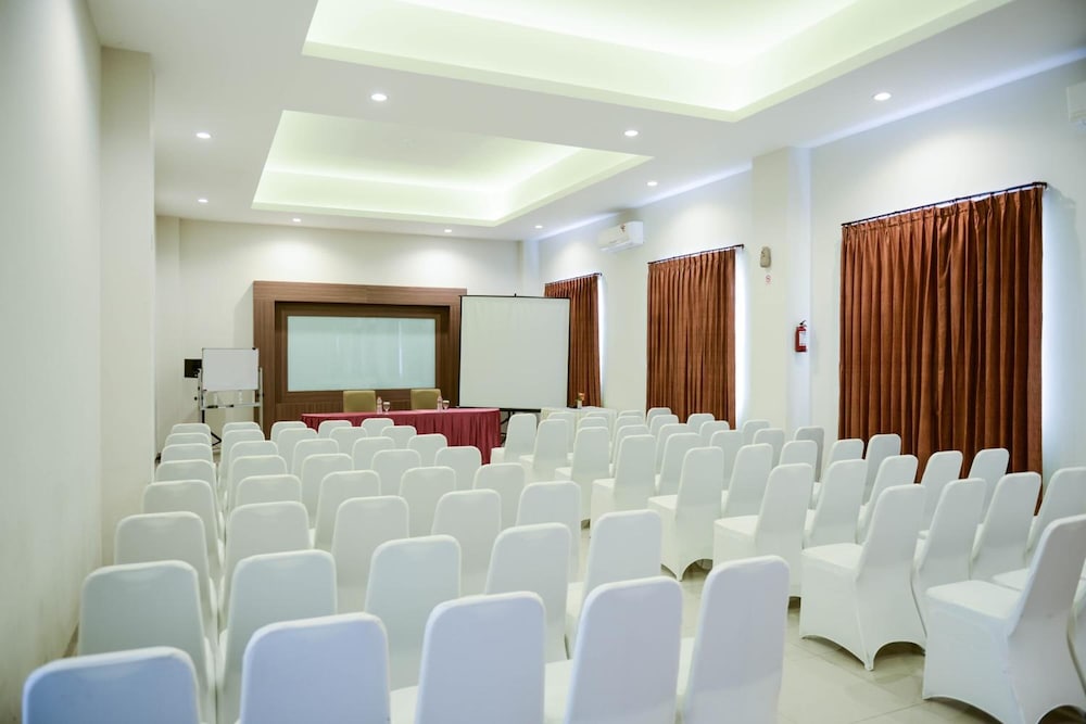 Midtown Xpress Sampit Kalimantan Tengah 61/64