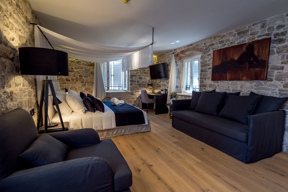 Murum Boutique Hotel 37/54