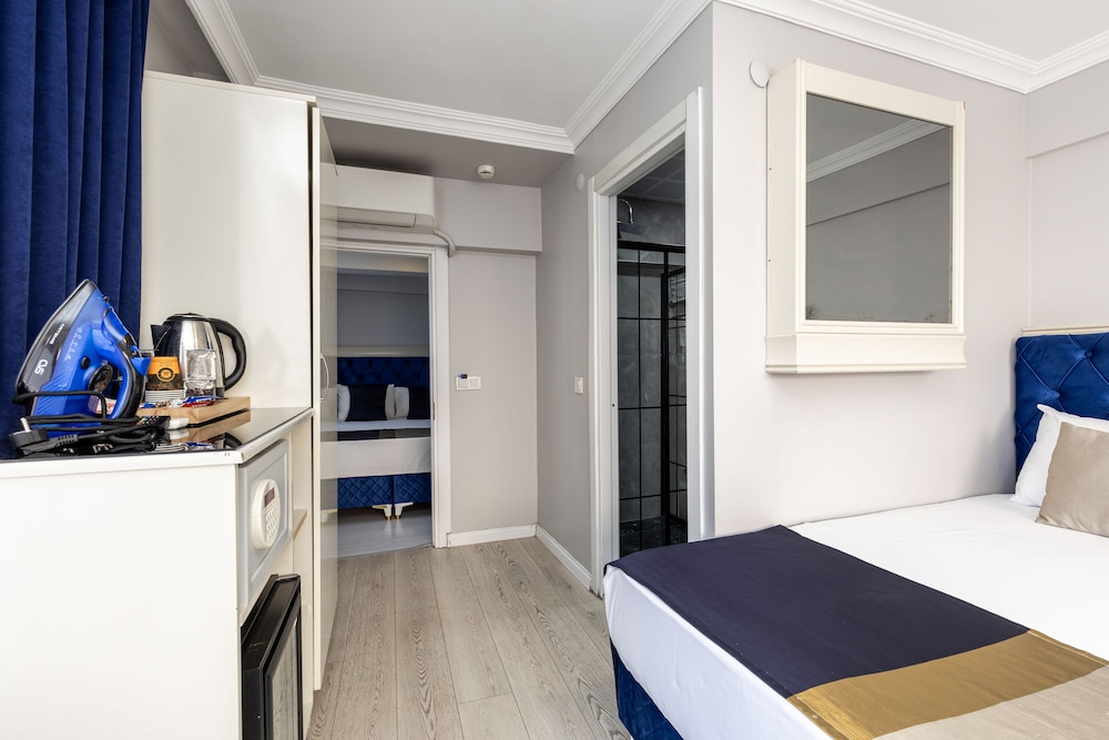 Sirkeci Family Hotel 11/34