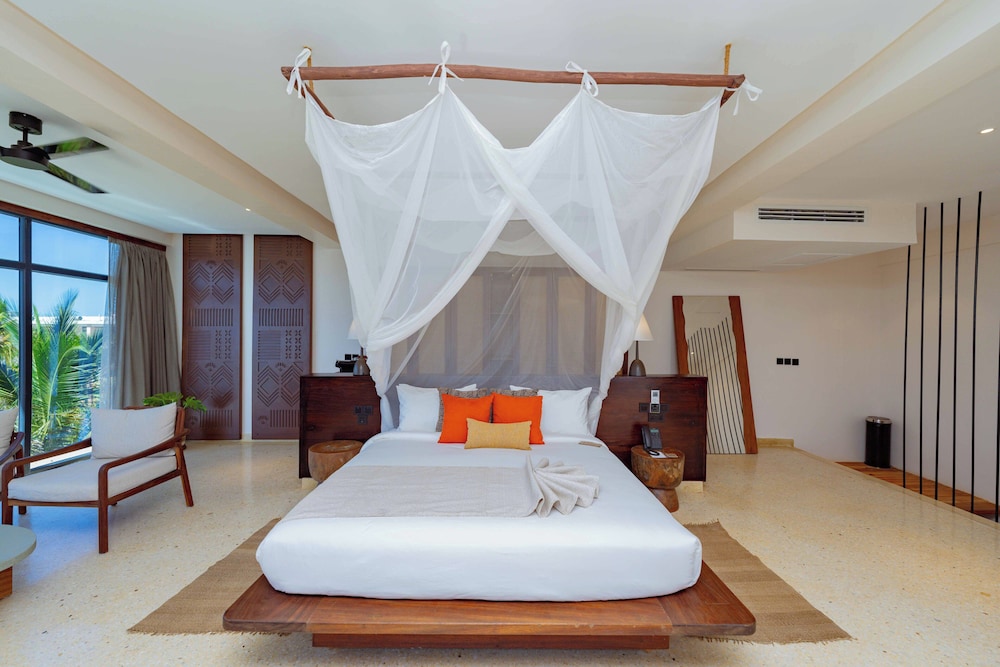Duplex, Villa, 1 King and 1 Single Beds