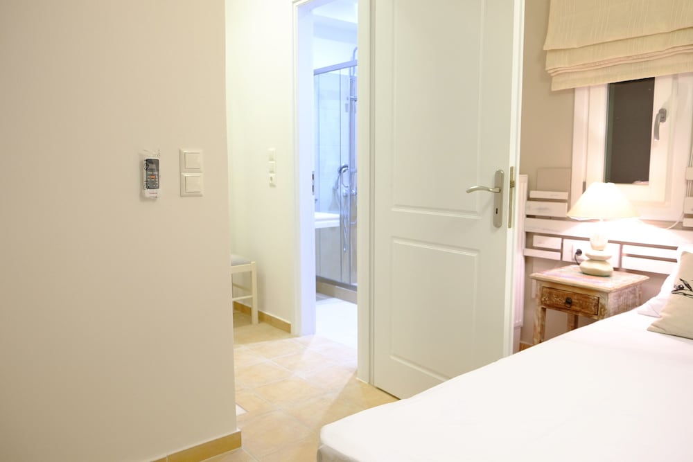 VALEA VILLA NAXOS 12/41