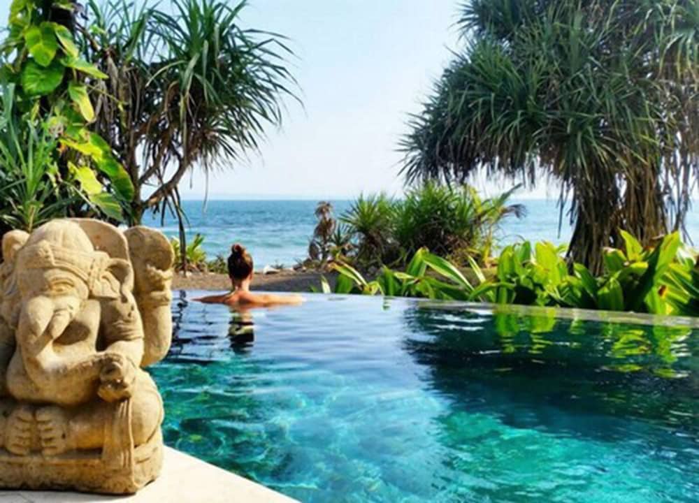 Sejuk Beach Villas 35/50