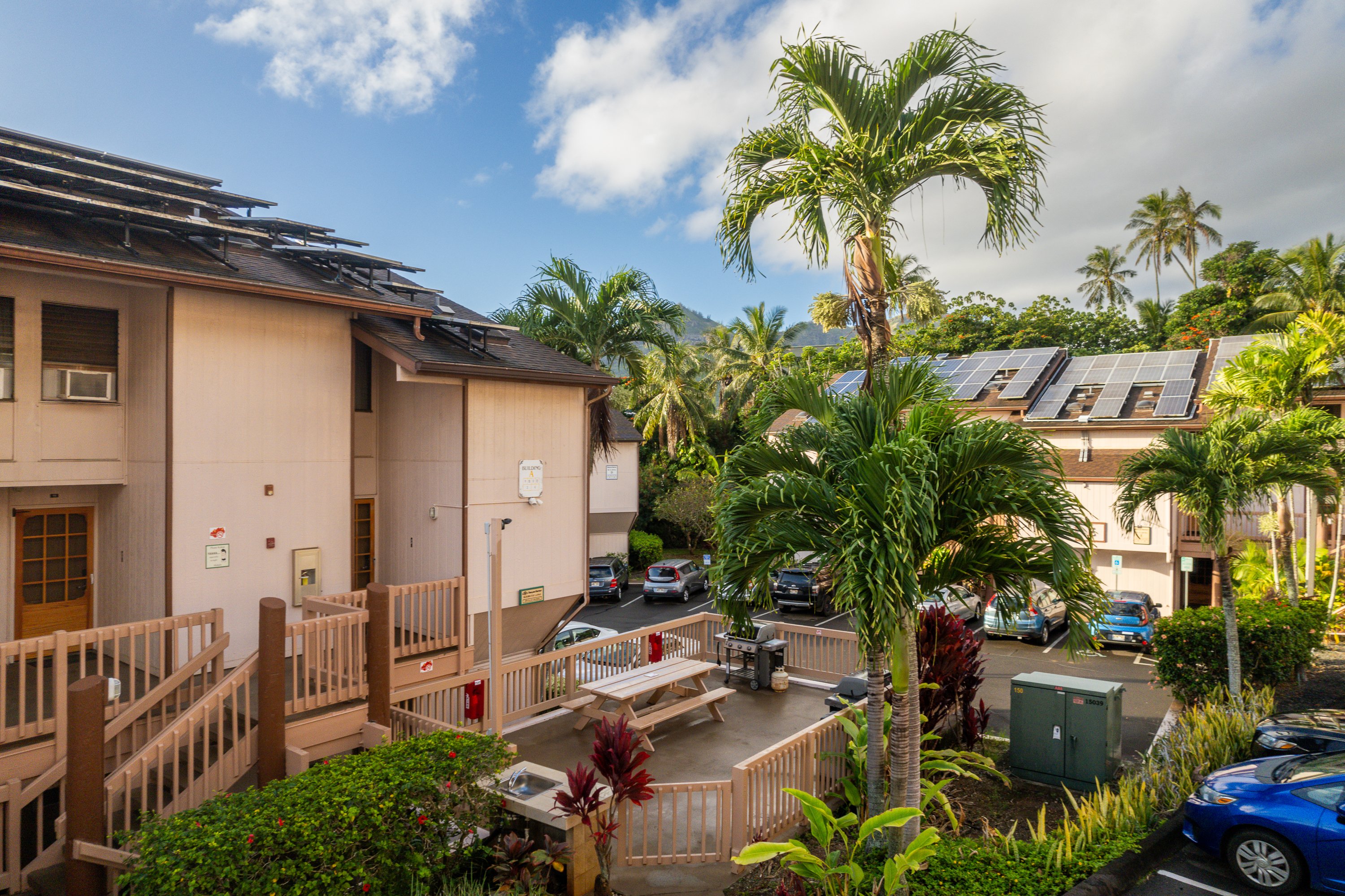 Banyan Harbor Resort 67/75