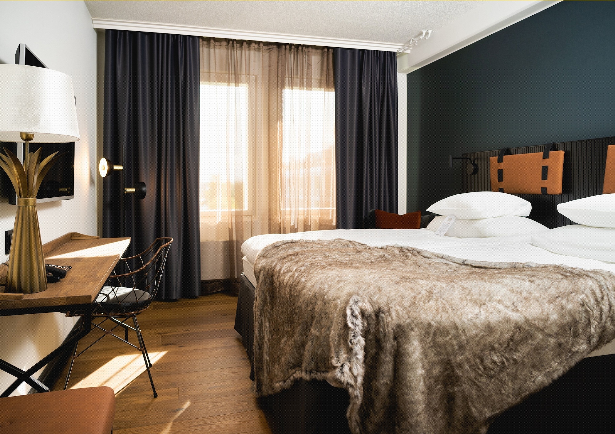 rooms