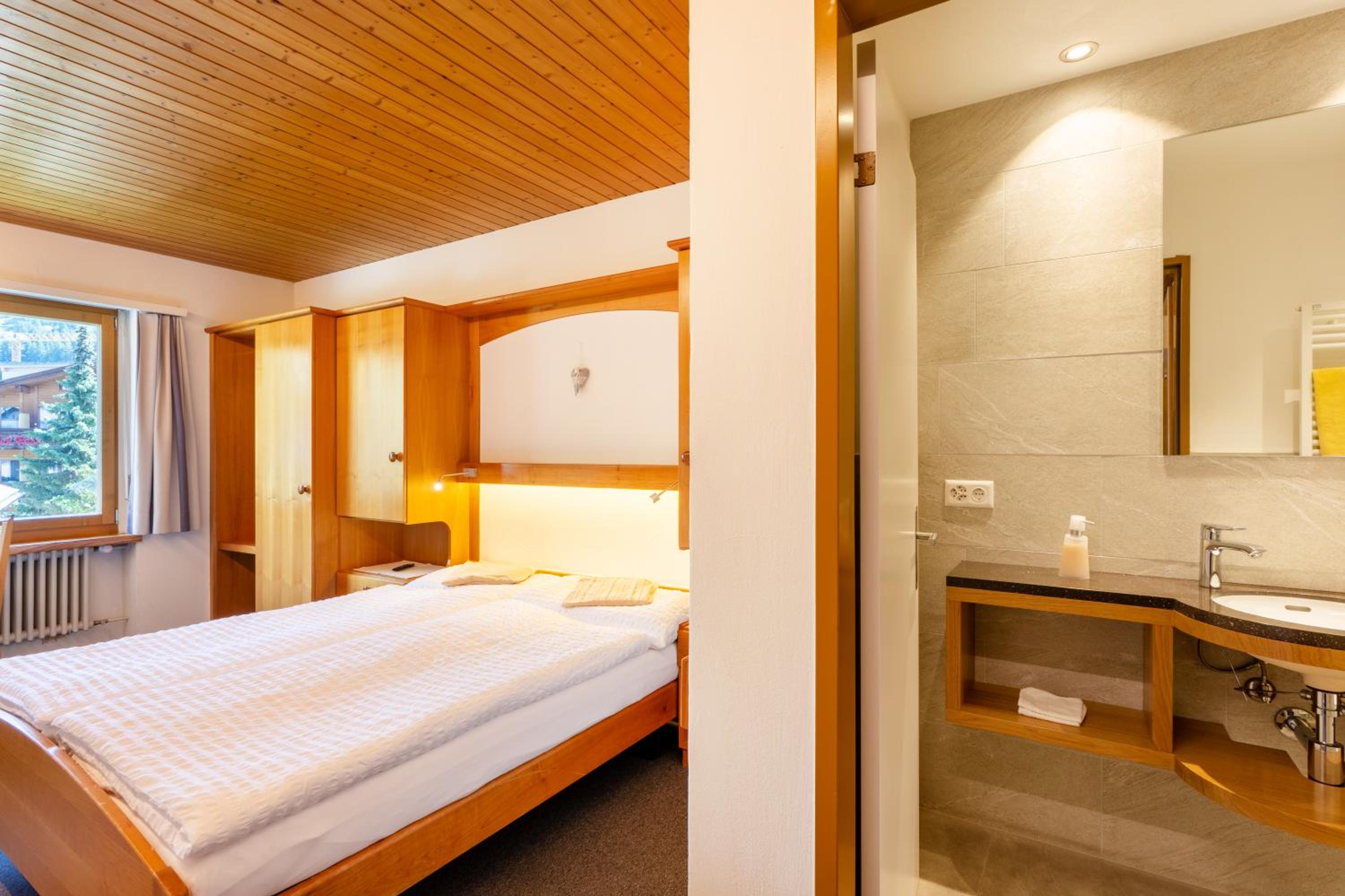 غرفة بسرير مزدوج، Hotel Parnass 4/7