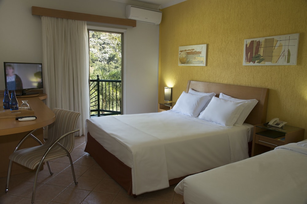Oscar Inn Eco Resort 12/65