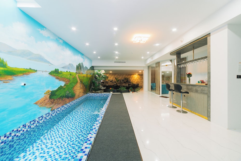 Quy Tai Premium Hotel 11/50