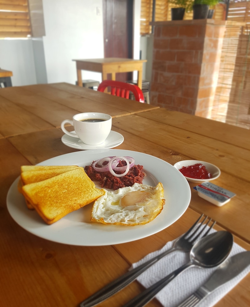 Aliria Bed And Breakfast 36/46