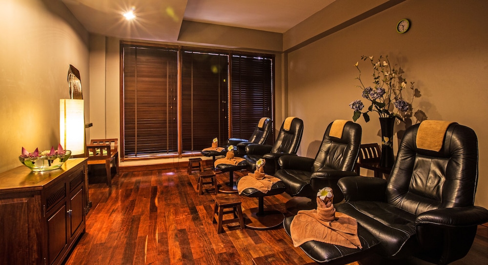Prince Angkor Hotel and Spa 58/74