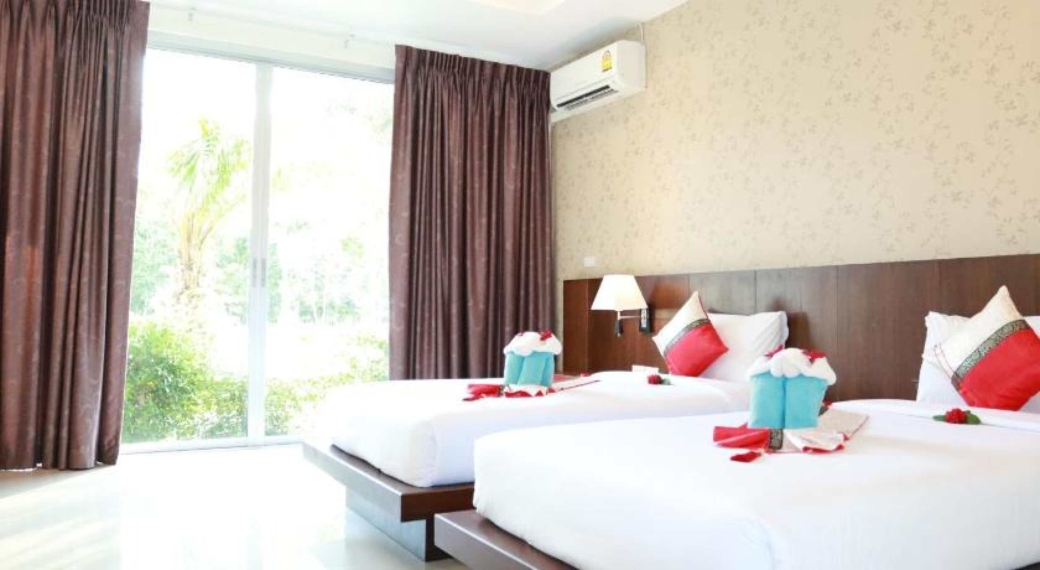 The Pano Hotel & Residence 13/57