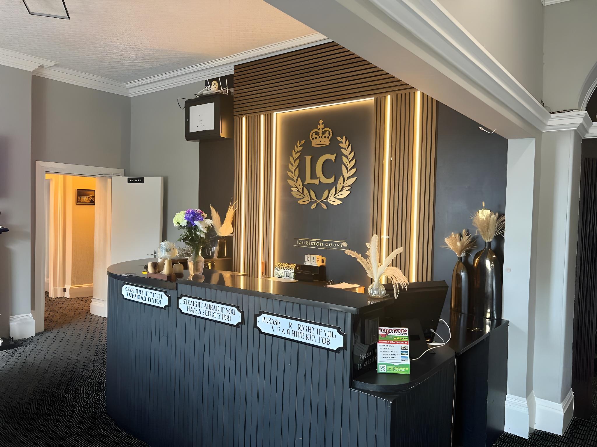 Lauriston Court Hotel 5/30