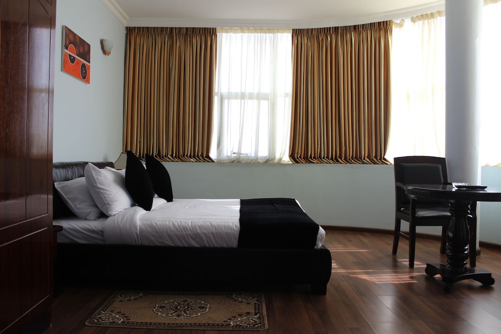 Oasis Hotel Apartment 31/57