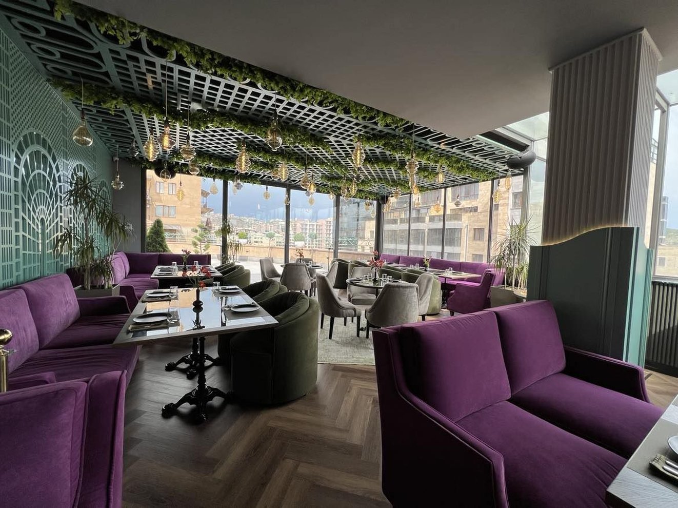 Paris Hotel Yerevan 28/42