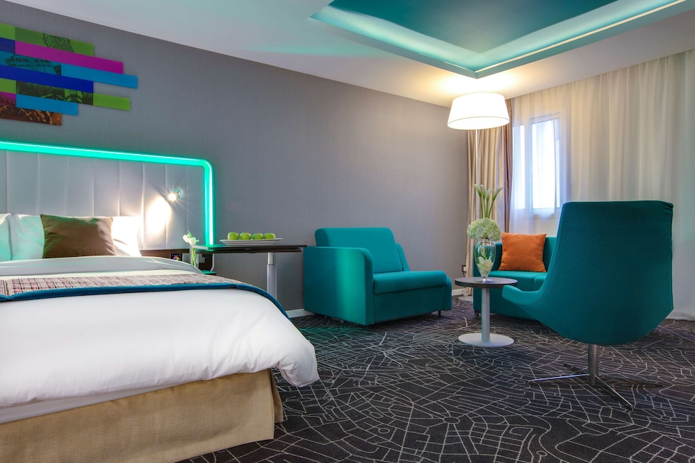 بارك إن باي راديسون الدمام(Park Inn By Radisson Dammam.) 32/73