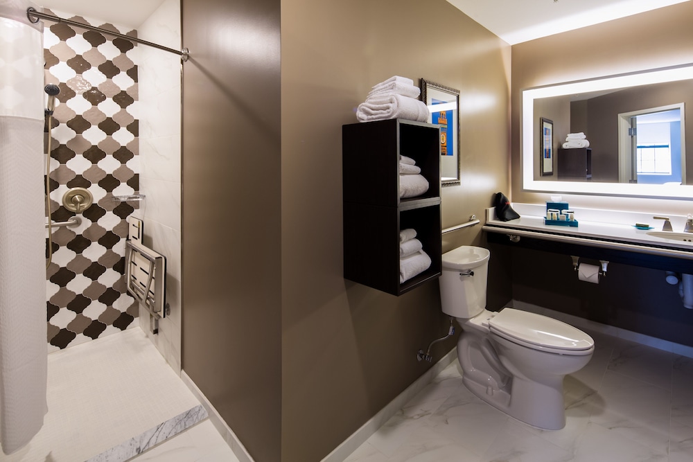 Hotel Indigo Baltimore Downtown 23/70