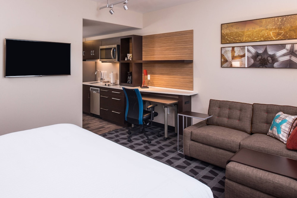 Towneplace Suites By Marriott Merced 36/54