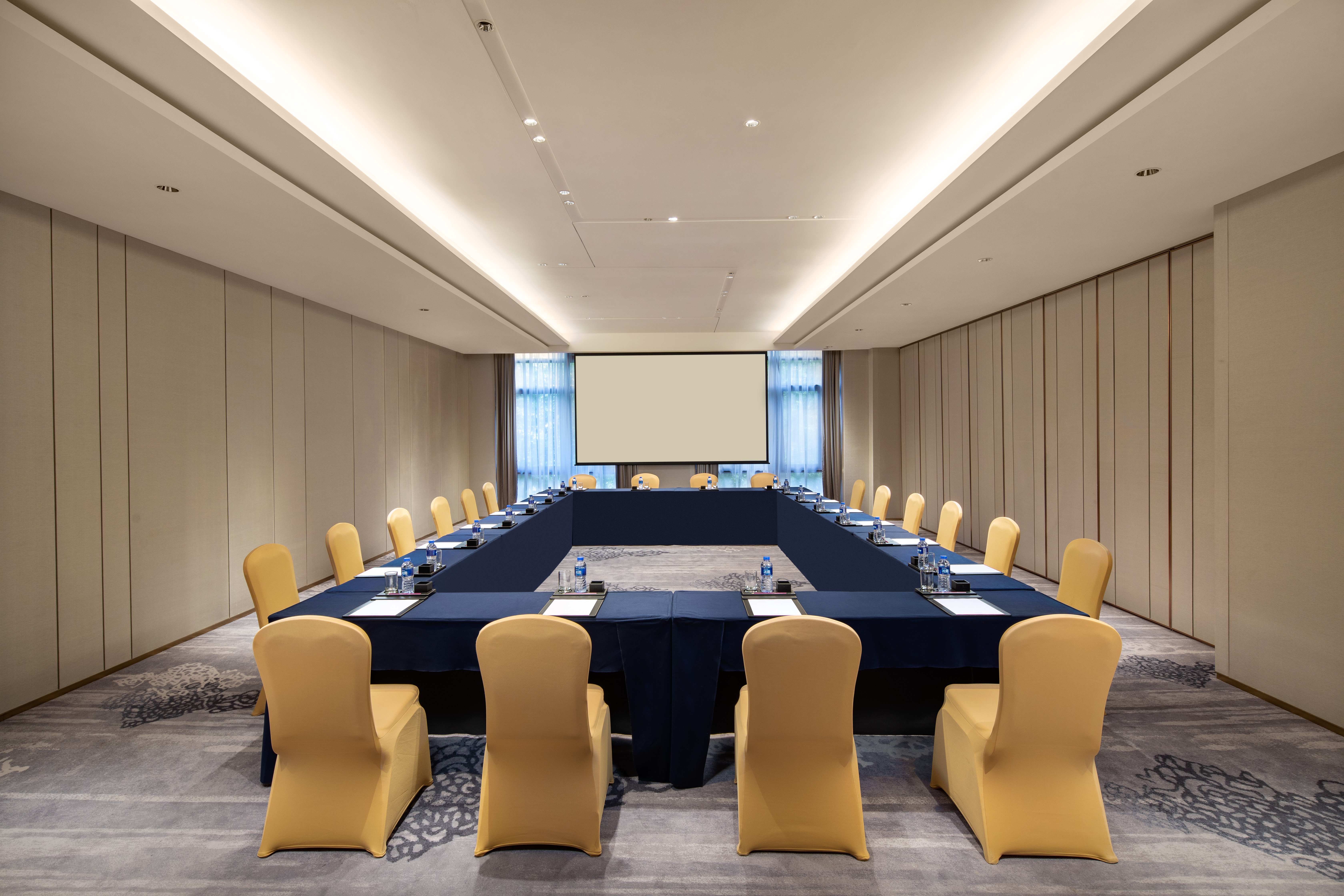 Crowne Plaza Fuzhou South 51/65