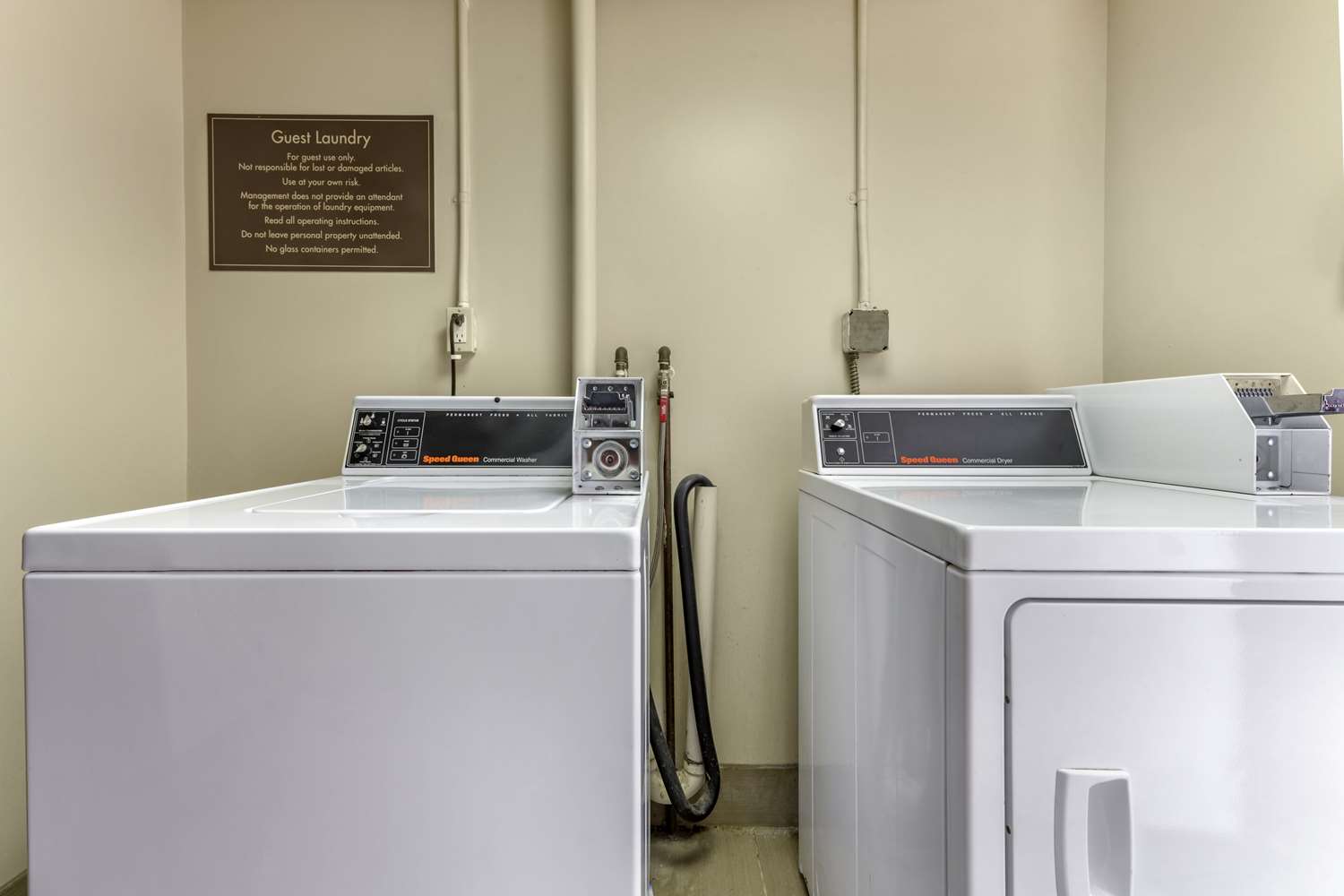 Comfort Inn Cranberry Twp. 11/45