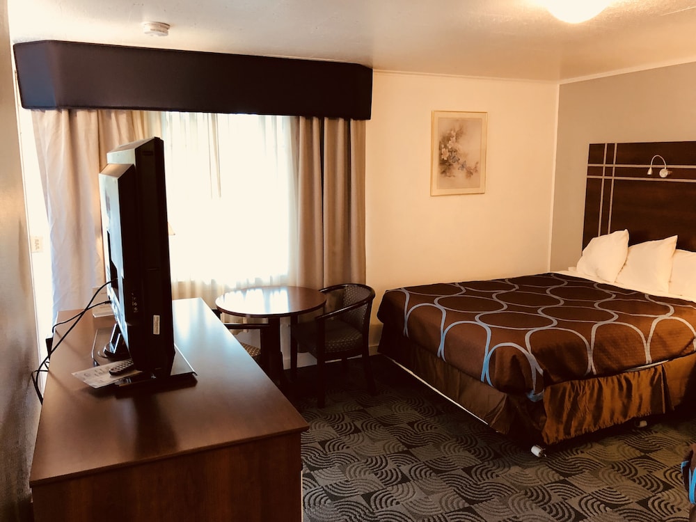 Berkshire Inn 17/32