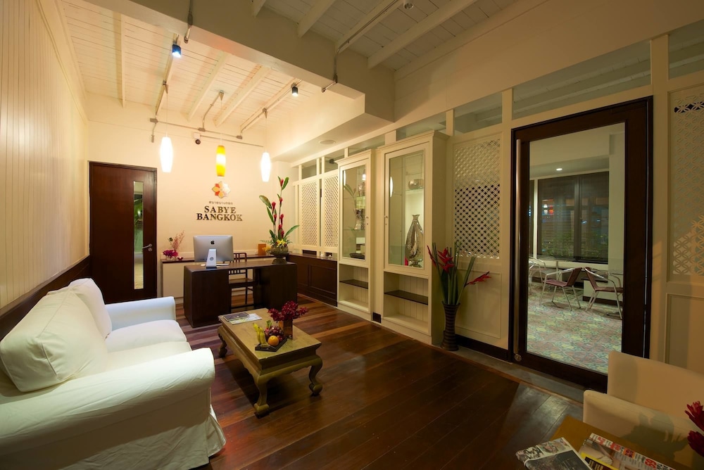 Sabye Bangkok Hotel 33/75