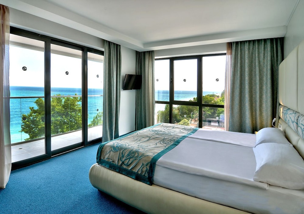 Grifid Hotel Metropol 16/50