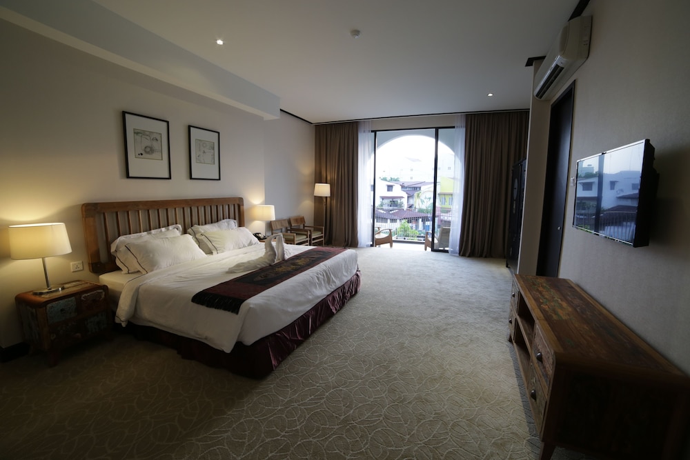 1825 Gallery Hotel 15/50