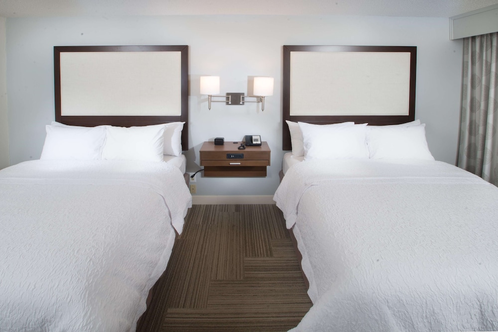 Hampton Inn by Hilton Tiffin 13/47
