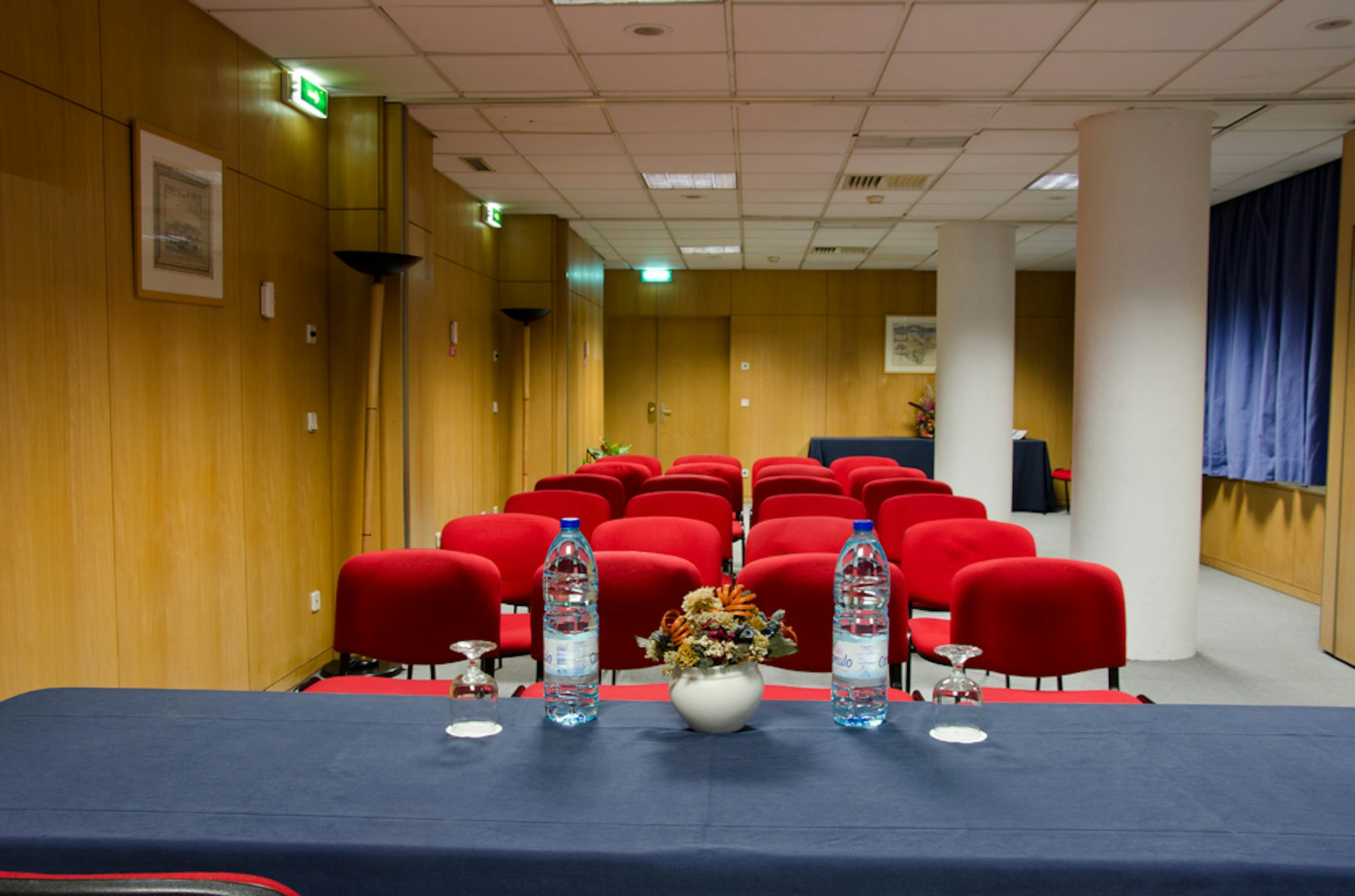 VIP Executive Eden Aparthotel 32/37