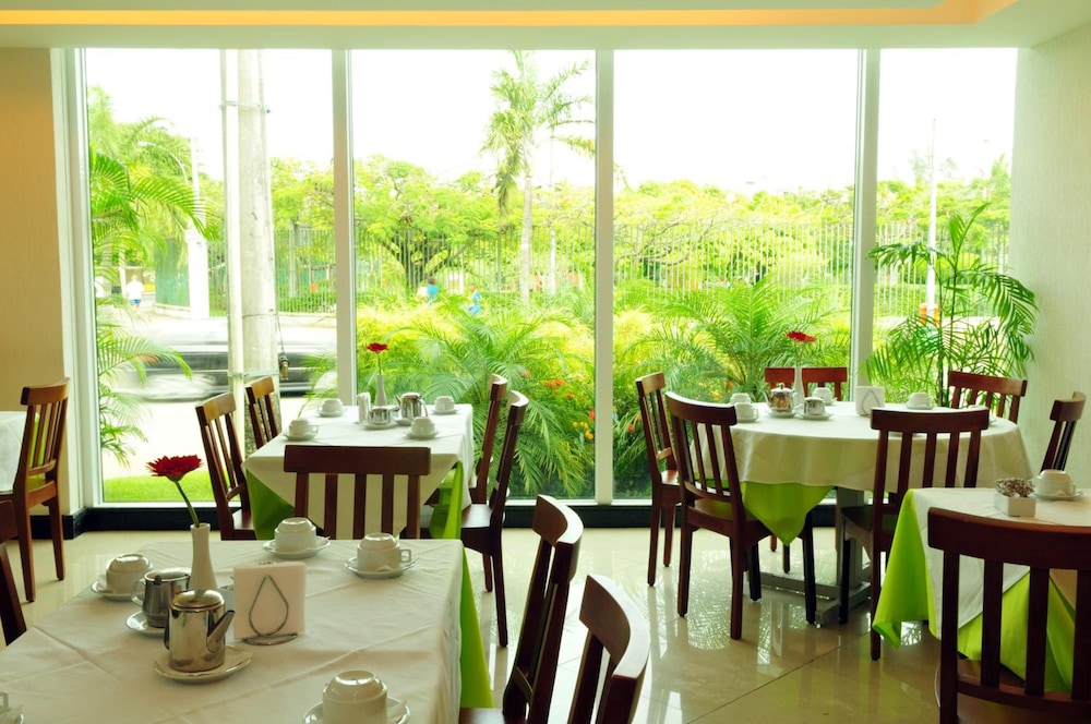 Americas Gaivota Hotel 41/50