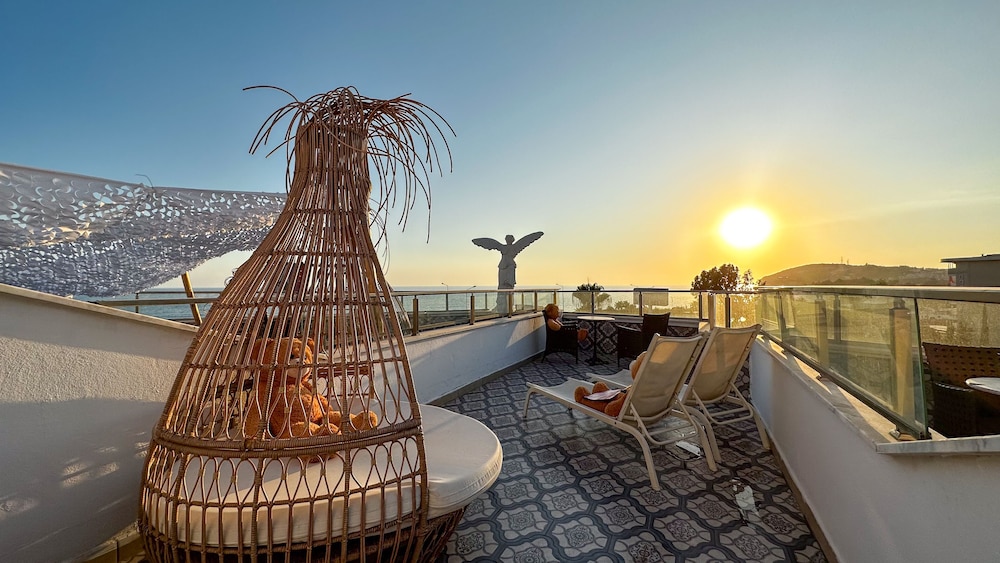 Club Hotel Anjeliq 44/50
