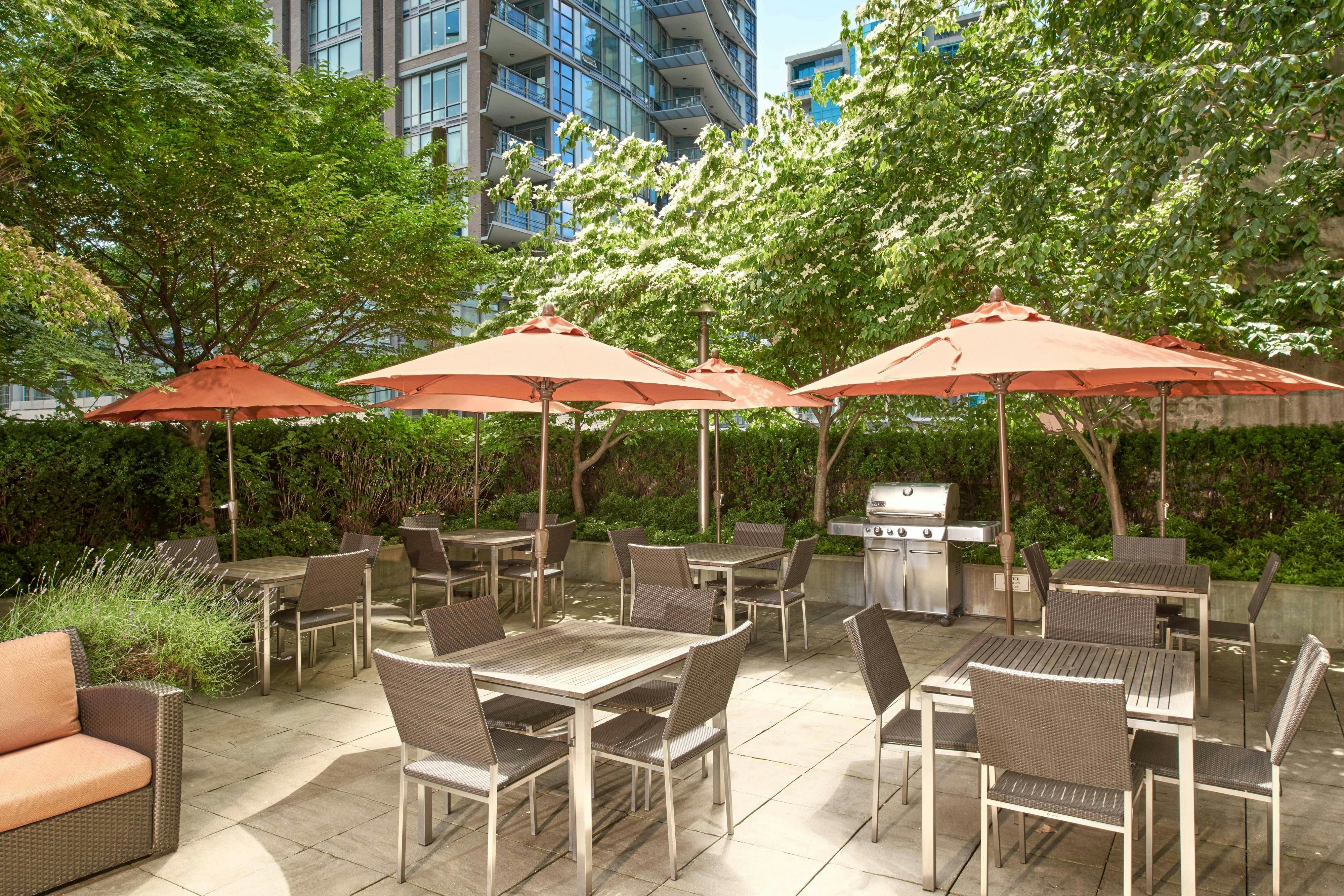 Residence Inn by Marriott Vancouver Downtown 8/12
