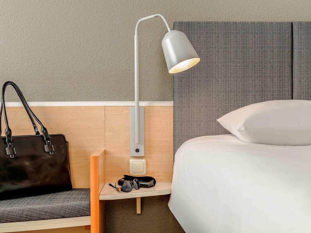 Ibis Bremen City 22/75
