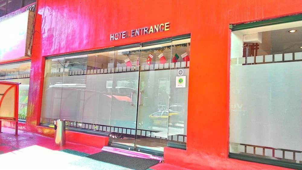 Hotel Sogo Edsa Trinoma photo2