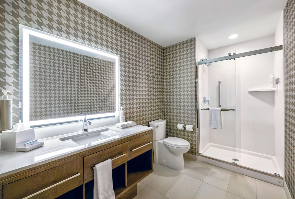 Home2 Suites by Hilton Minneapolis Downtown, MN 23/51