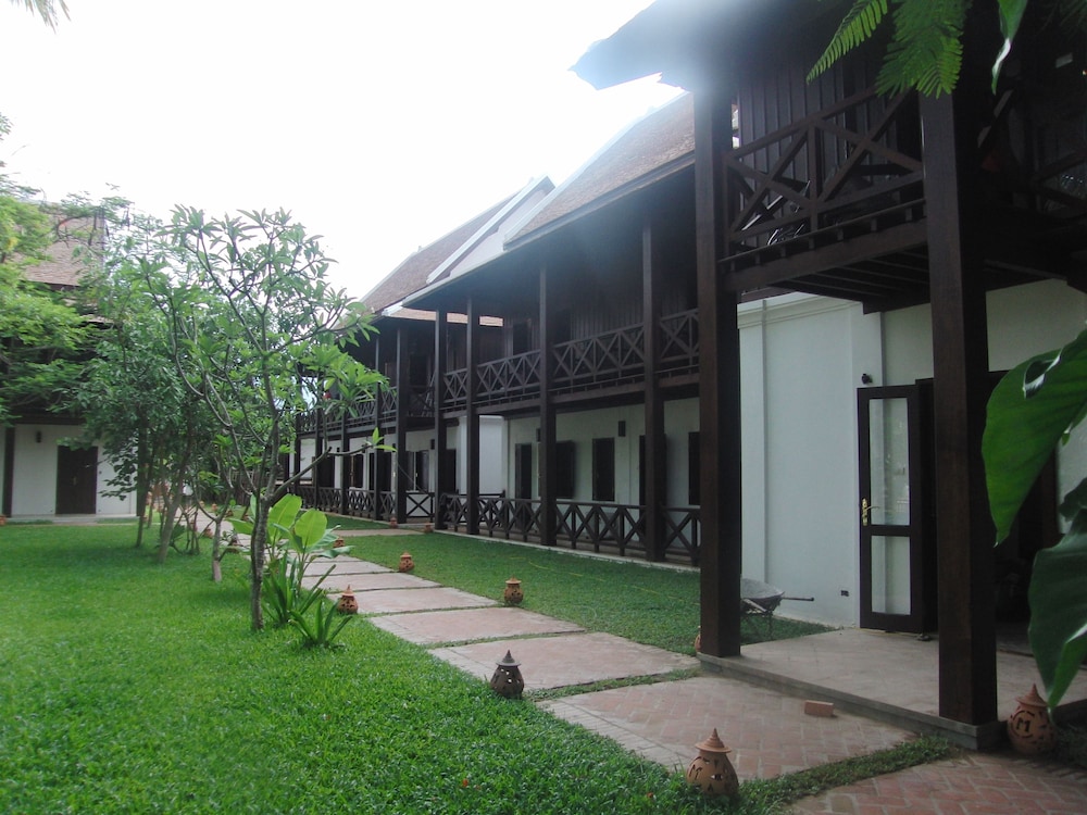MOUANG LUANG HOTEL 39/47