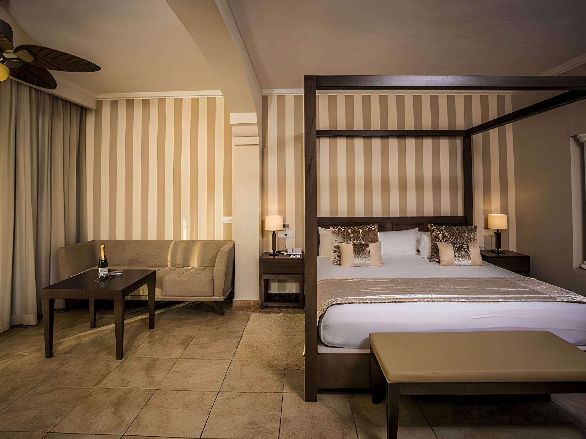 Swim Up, Majestic, Colonial, Club, Junior Suite, Adult Only