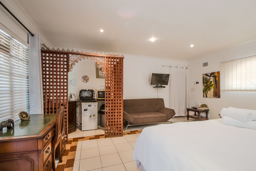 Honeypot Guesthouse 15/50